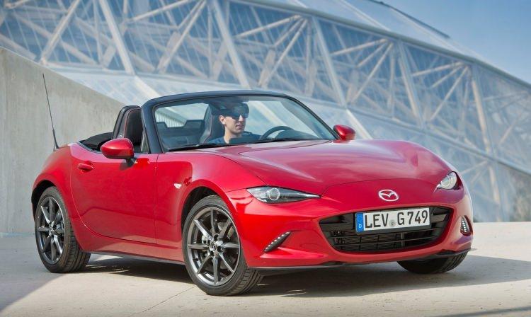 <p>Mazda MX-5</p>
