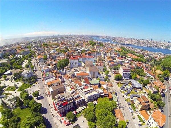 <p>İstanbul'da konut fiyatlarındaki artış hız kesmiyor. Peki iki yıl önce konut fiyatlarınız ne kadardı? İşte ilçe ilçe iki yıl önceki konut fiyatları...</p>
