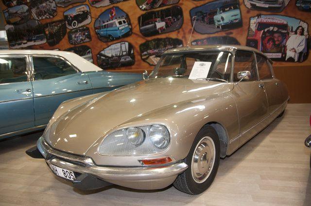 <p>Citroen-Pallas 1975</p>

<p> </p>
