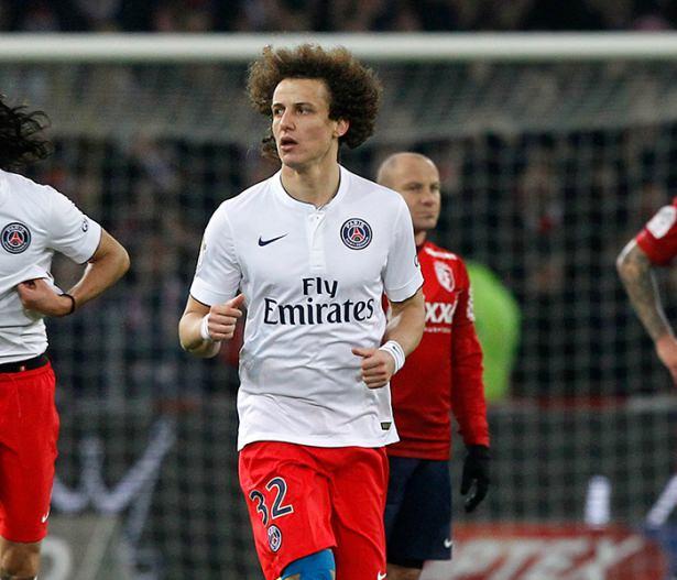 <p><strong>David Luiz</strong><br />
2014 yılının en pahalı transferleri listesinde 9. sırada David Luiz var.</p>