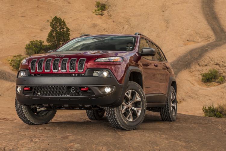 <p>7. Jeep 343 adet araç sattı.</p>
<p>En çok sattığı model Cherooke oldu.</p>