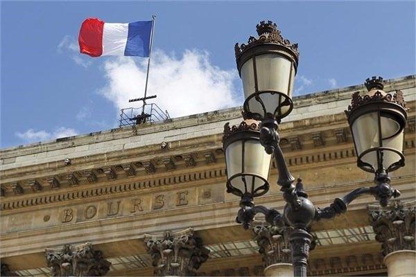 <p><strong>Cac 40</strong><br />
Fransa'daki CAC 40 endeksinin yıllık getirisi yüzde 6,9 oldu.</p>
