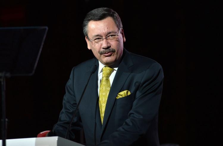 <p>Melih Gökçek - 2-0 Galatasaray</p>