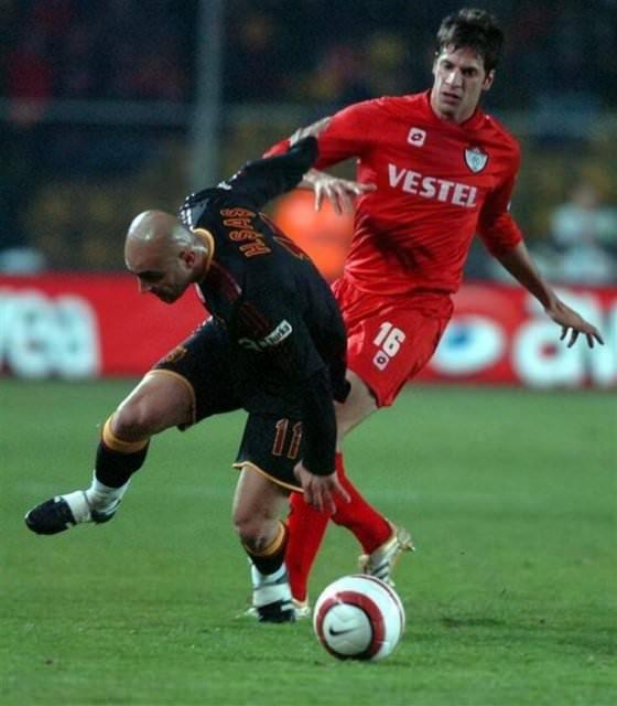 <p>HAKAN BALTA, HASAN ŞAŞ</p>

<p> </p>
