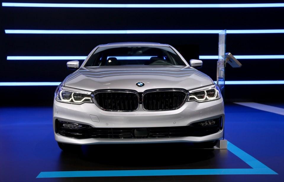 <p>BMW 5</p>
