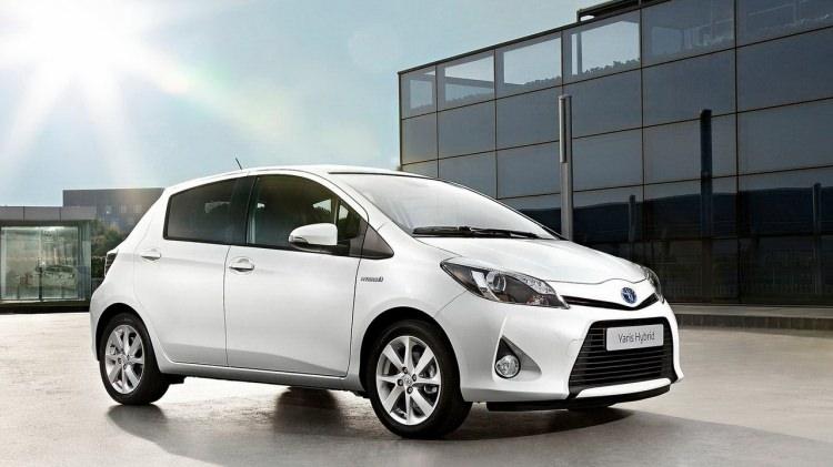 <p><strong>Yaris Hybrid</strong></p>
<p>1.5 Hybrid Cool <strong>62,150 TL</strong></p>
<p> </p>
<p> </p>