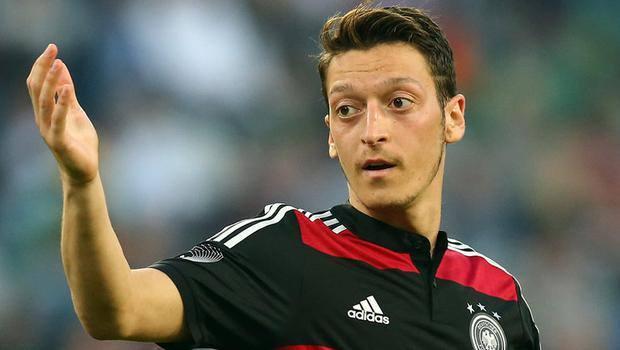 <p>Arsenal forması giyen Mesut Özil, Real Madrid'de oynadığı dönemle ilgili açıklamalarda bulundu.</p>
