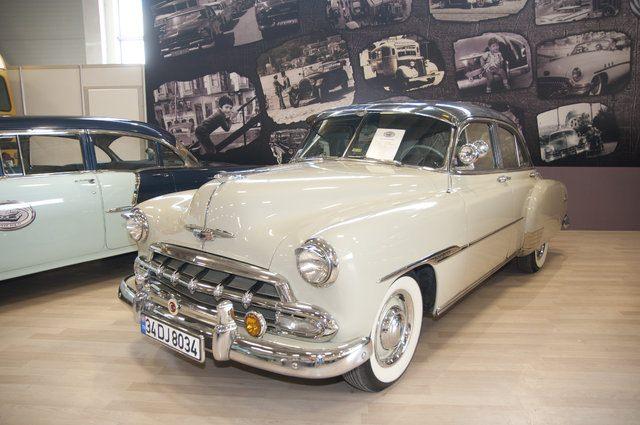 <p>Chevrolet-Styleline 1951</p>

<p> </p>
