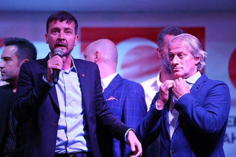 <p>Ersin Düzen</p>
