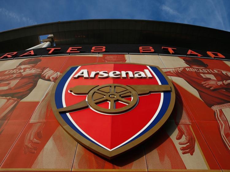 <p>7: Arsenal - 468,5 milyon Euro</p>
