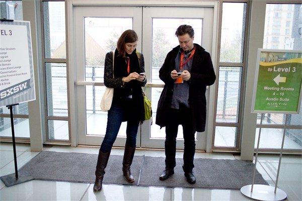 <p>HD video izlemek için gereken bekleme süresi 3G'de 1.5 dakika.</p>
