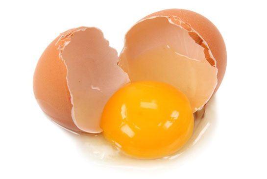 <p><strong>Yumurta sarısı: </strong>65 kcal</p>
