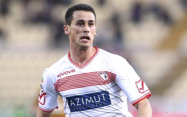 <p>Kevin Lasagna, Carpi'den Udinese'ye<br />
<br />
4,50 mil. €</p>

