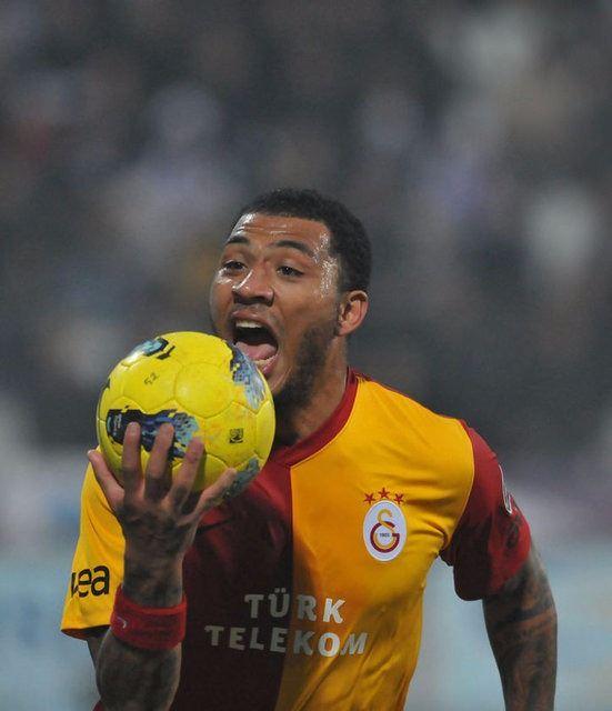 <p>Colin Kazım Richards - Yaşı: 30 - Takımı: Coritiba (Brezilya)<br />
</p>
<p> </p>