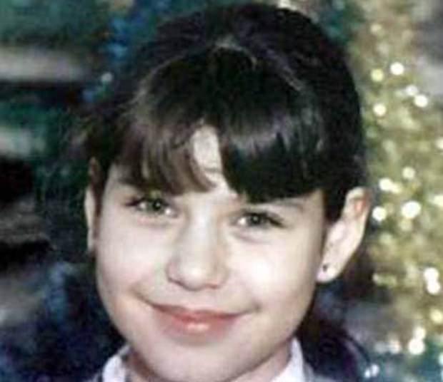 <p>Beren Saat</p>
