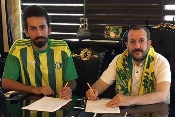 <p>BERKAY CAN DEĞİRMENCİOĞLU | Fenerbahçe'den Şanlıurfaspor'a</p>

<p> </p>
