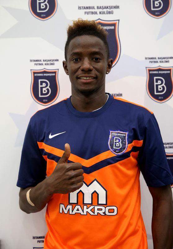 <p><strong>Cheikhou Dieng (Sol kanat)</strong><br />
<br />
St. Pölten ==> Medipol Başakşehir Bonservissiz</p>

