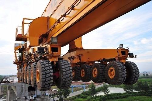 <p>SLJ900/32 isimli dev makine tam 580 ton ağırlığında.</p>

<p> </p>
