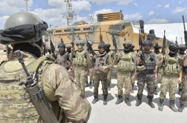 <p>Mardin'in Nusaybin ilçesinde terör örgütü PKK'ya yönelik devam eden operasyonda 2 bin 600'den fazla evi kontrol eden güvenlik güçleri, teröristlerin bulunduğu alandaki çemberi daraltıyor.</p>
<p> </p>