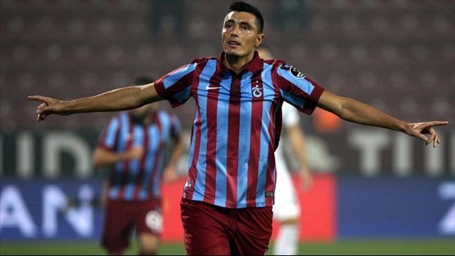 <p>OSCAR CARDOZO<br />
<br />
Benfica ------->> Trabzonspor: 5 milyon Eur</p>