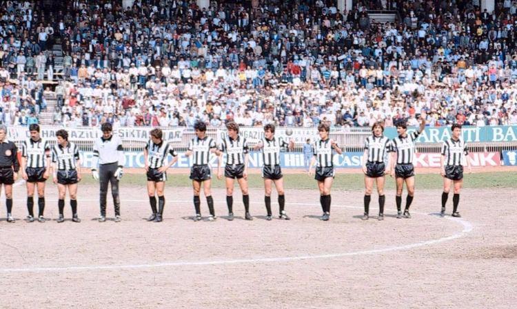 <p>Beşiktaş İnönü Stadı - 80'li yıllar</p>
