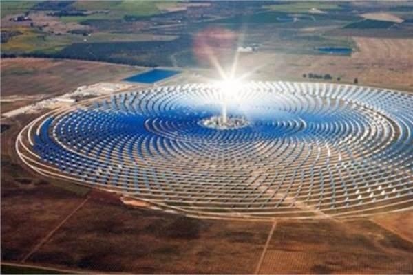 <p><strong>1.3 milyon insana elektrik sağlayacak proje</strong></p>

<p><br />
Fas dünyanın en büyük yenilenebilir enerji projesi olan Nur Enerji Projesi’nin ilk ayağı "Nur 1" adlı güneş enerjisi santralinin açılışını yaptı. Projeyle 1.3 milyon insanın elektrik ihtiyacının karşılanması hedefleniyor.</p>

<p> </p>
