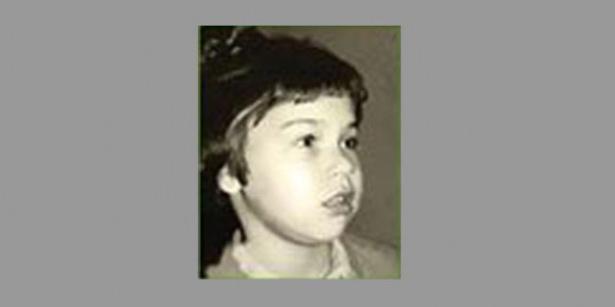<p><strong>Leyla Alaton</strong></p>
<p>Leyla Alaton Günyeli başarılı Türk iş kadınları arasında ilk sıralarda gelmekte. Alaton, İş adamı ve Alarko'nun kurucusu İshak Alaton'un ilk çocuğu.</p>
