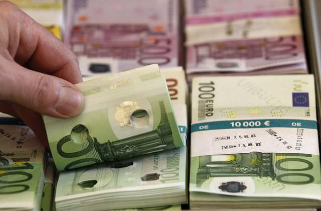 <p>HOLLANDA:</p>

<p>2050: 32 - 2016: 26</p>
