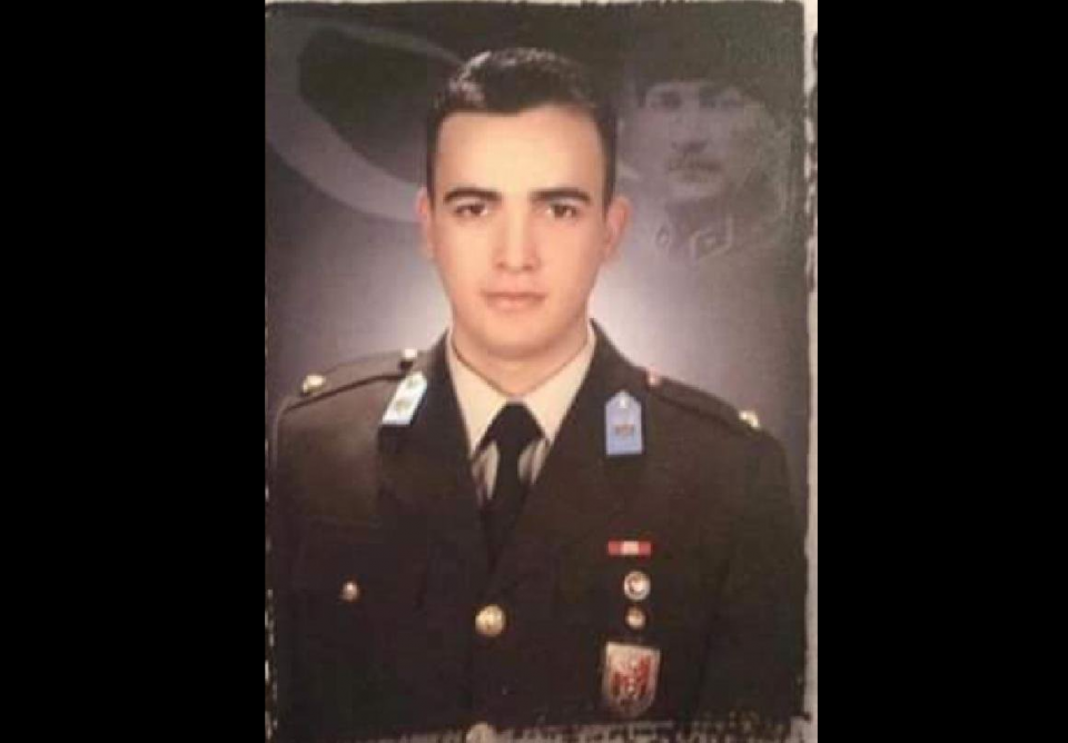 <p>Pilot Yüzbaşı Serhat Sığınak</p>
