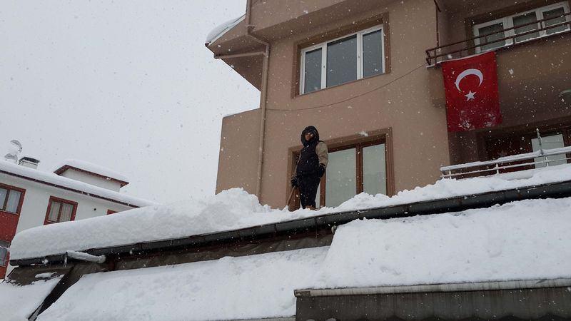 <p>BARTIN</p>
