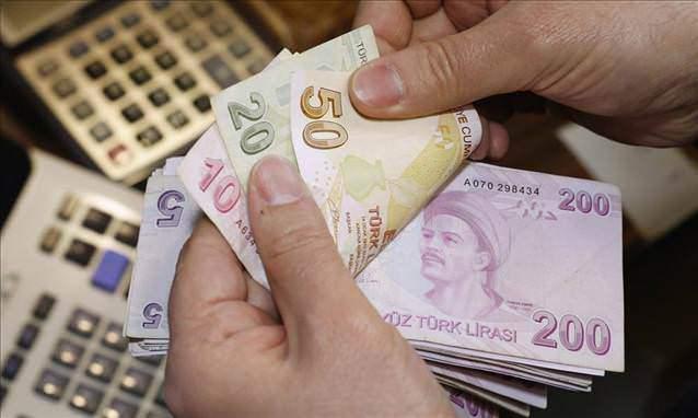 <p>Otomobil sahipleri bu ay sizin vergi ayınız. Ocak ayının sonuna kadar Motorlu Taşıtlar Vergisi'nin ilk taksitini ödemeniz gerekiyor. Peki ödemeleri neye göre ve nereye yapacaksınız? İşte tüm detaylar...</p>

<p> </p>
