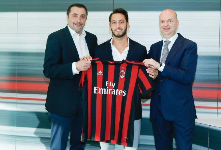 <p>Hakan Çalhanoğlu - Bayer Leverkusen ===> AC Milan (24 milyon Euro)</p>