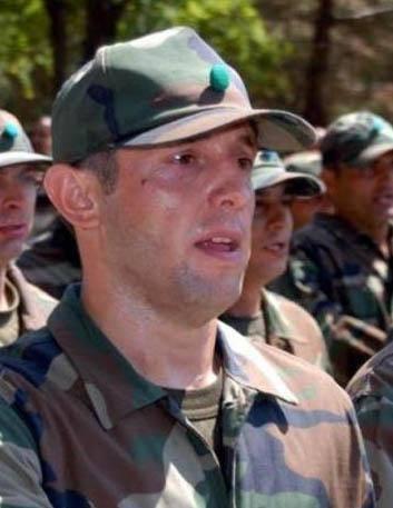 <p>Nihat Kahveci'nin askerlik günlerinden.</p>
<p> </p>