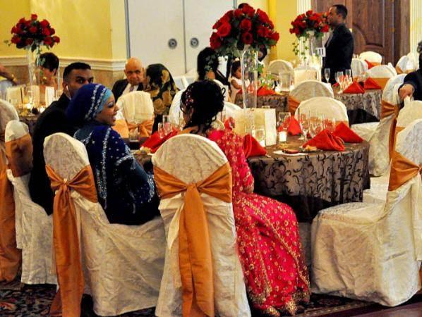 <p>Tayland'tan sıkılan Hintliler için alternatif bir düğün rotası olmayı hedefleyen Antalyalı turizmciler, en az 100 otelde bu tür organizasyonların düzenlenebileceğini söyledi. </p>
