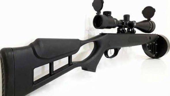 <p>Drone Killer, Drone ile komuta kontrol arasında yüksek hızda elektronik harp teknolojisi uyguluyor.</p>
<p> </p>