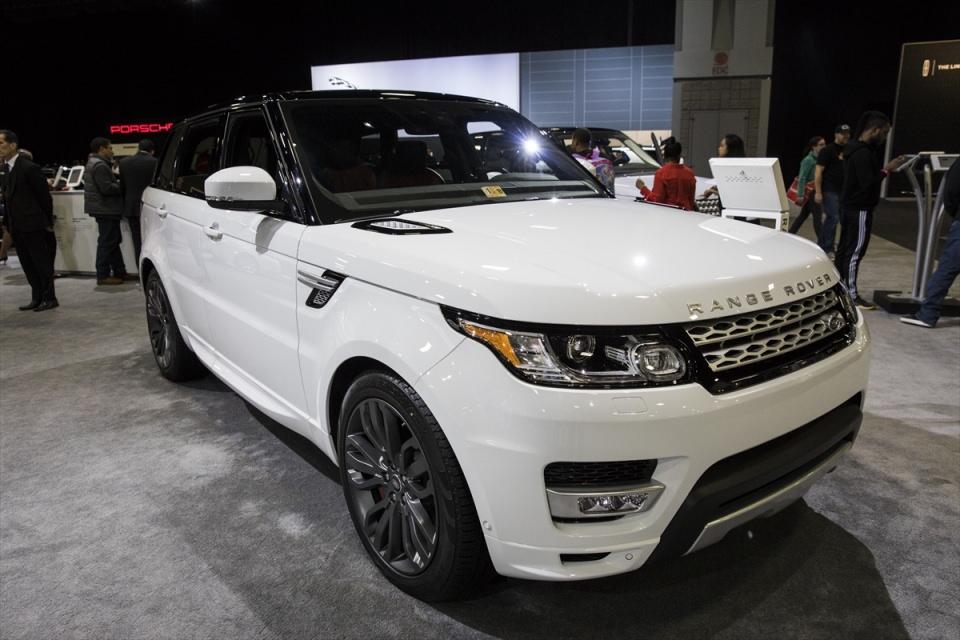 <p>Range Rover LA </p>
