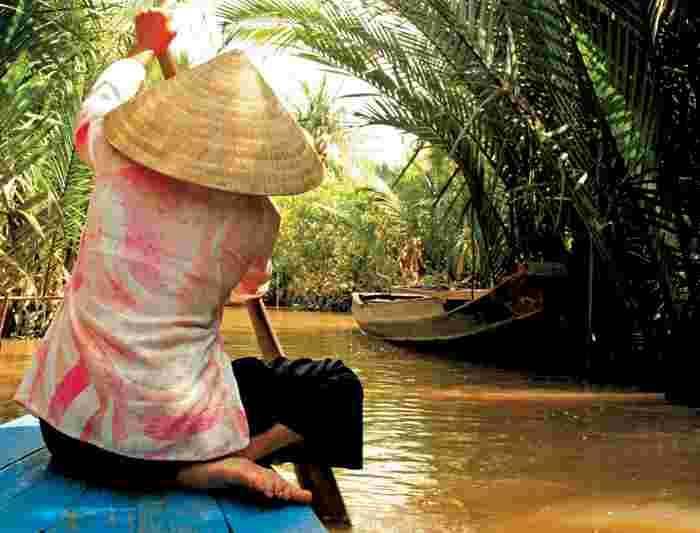 <p>Karasal Alan km²<br />
Vietnam<br />
310.070</p>
