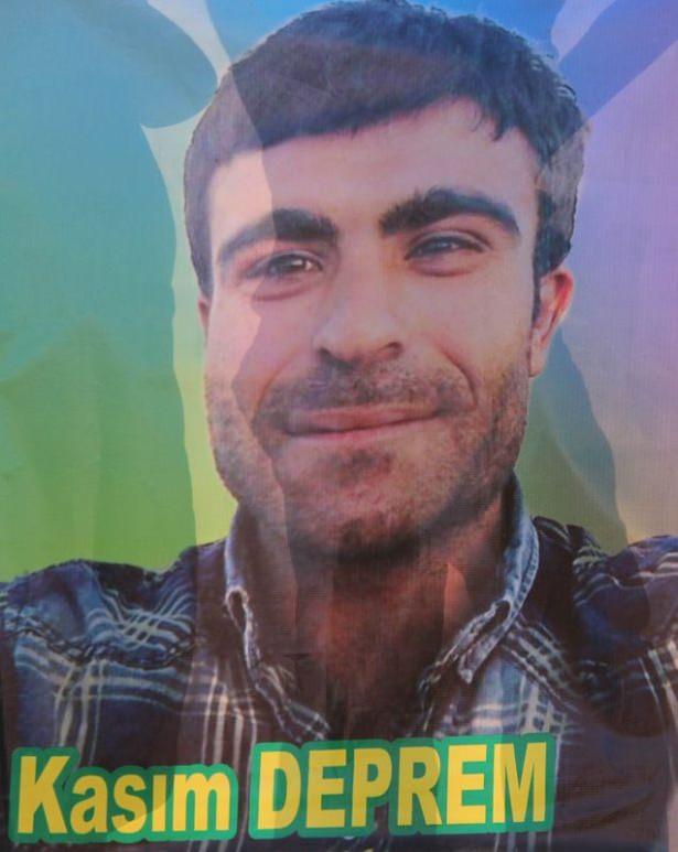 <p>Kasım Deprem</p>