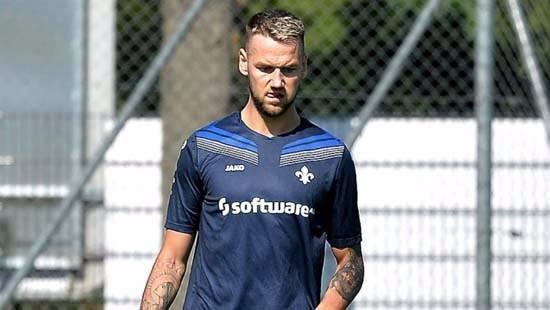 <p>Alexander Milosevic - Darmstadt 98 (Kiralık)</p>
