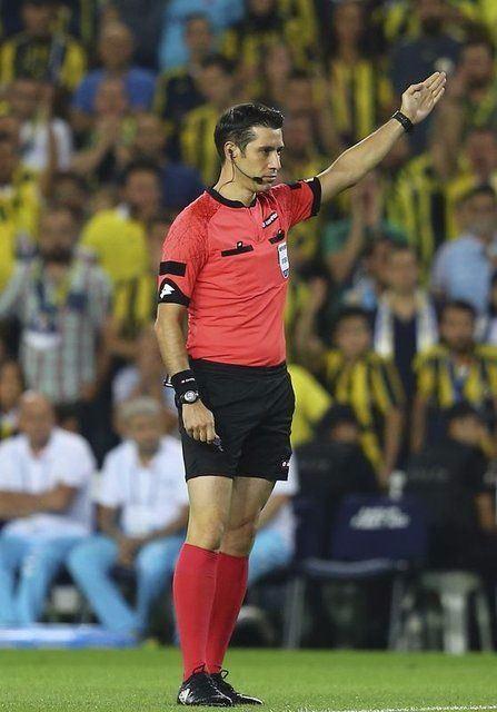 <p>Palabıyık’ın halen taşımakta olduğu FIFA kokartının da tehlikeye girdiği kaydedildi.</p>