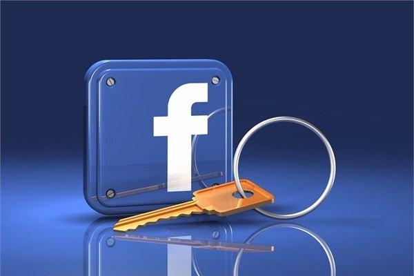 <p>İlişki Durumu Sevdiğiniz kişilerle birlikte olmak ve bunu Facebook hesabınızdan duyurmak aslında güzel bir şey. Fakat erişilebilirlik ve görünme oranınızı düşürmeye çalışıyorsanız Facebook hesabınız üzerinde sevdiğiniz kişi ile ilişki durumunuzu açıklamanız pek de faydalı olmayacaktır.</p>

<p> </p>
