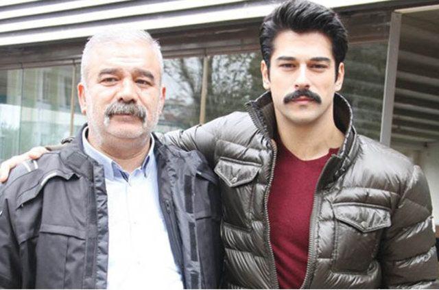 <p>Burak Özçivit ve babası <strong>Bülent Özçivit</strong></p>