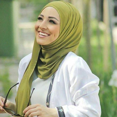 <p><strong>İşte tesettürlü kadınlar için derlediğimiz 'penye' şallar...</strong></p>