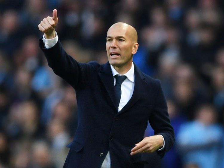 <p>Forvet: Zinedine Zidane (Real Madrid)</p>
