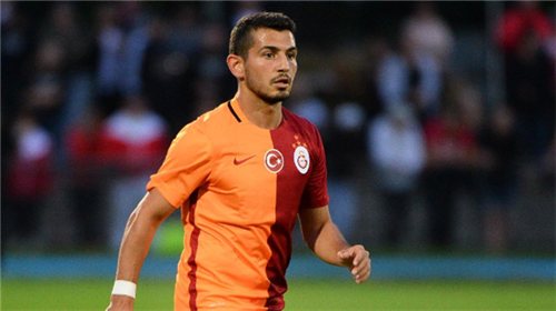 <p>Emrah Başsan, Galatasaray'dan Fortuna Sittard'a<br />
<br />
Kiralık</p>