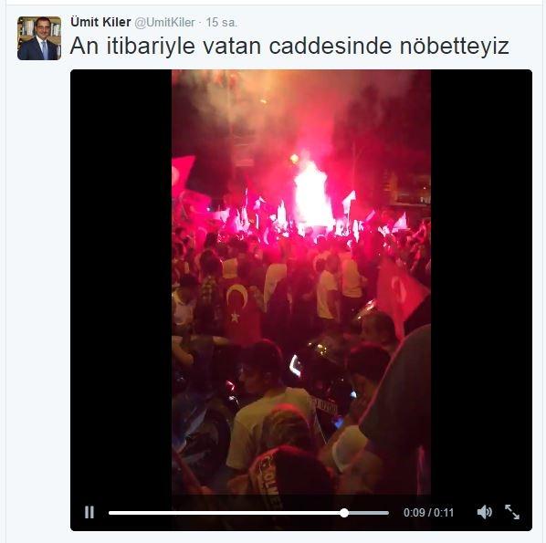 <p>Ümit Kiler katıldığı gösteriden video da paylaştı.</p>
