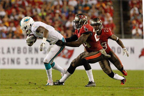 <p><strong>Tampa Bay Buccaneers</strong><br />
Değeri 1,06 milyar dolar.</p>
