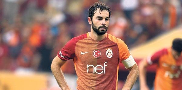 <p>Selçuık İnan</p>
