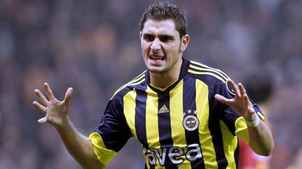 <p><strong>Özer Hurmacı</strong></p>
