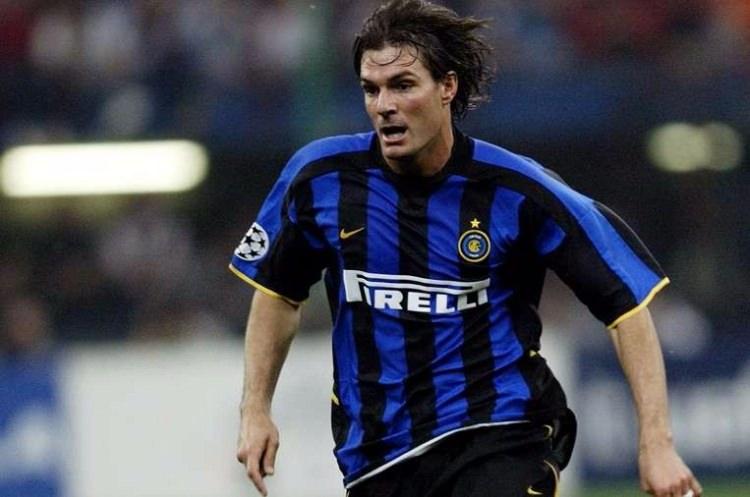 <p>Andres Guglielminpietro (Guly) (21 harf) - Inter, Milan, Boca Juniors, Gimnasia Plata (Futbolu bıraktı)</p>